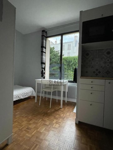 Location Appartement meublé 1 pièce (studio) - 10m² 92200 Neuilly-sur-seine